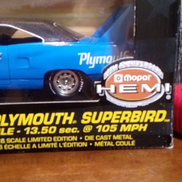 Never open 1/18 petty blue surprbird - Picture 2 of 3